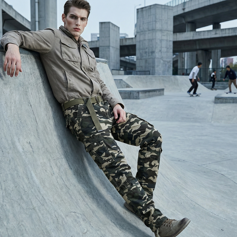 Men's Classic Camouflage Cargo Pants