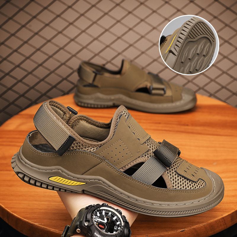 Men’s Breathable Summer Beach Sandals with Adjustable Width