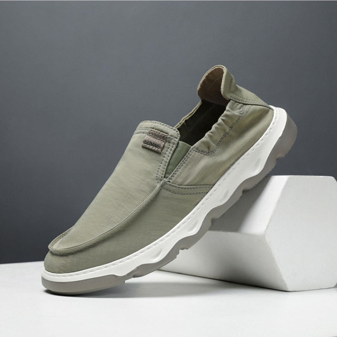 Men's Lightweight Breathable Fashion Casual Shoes