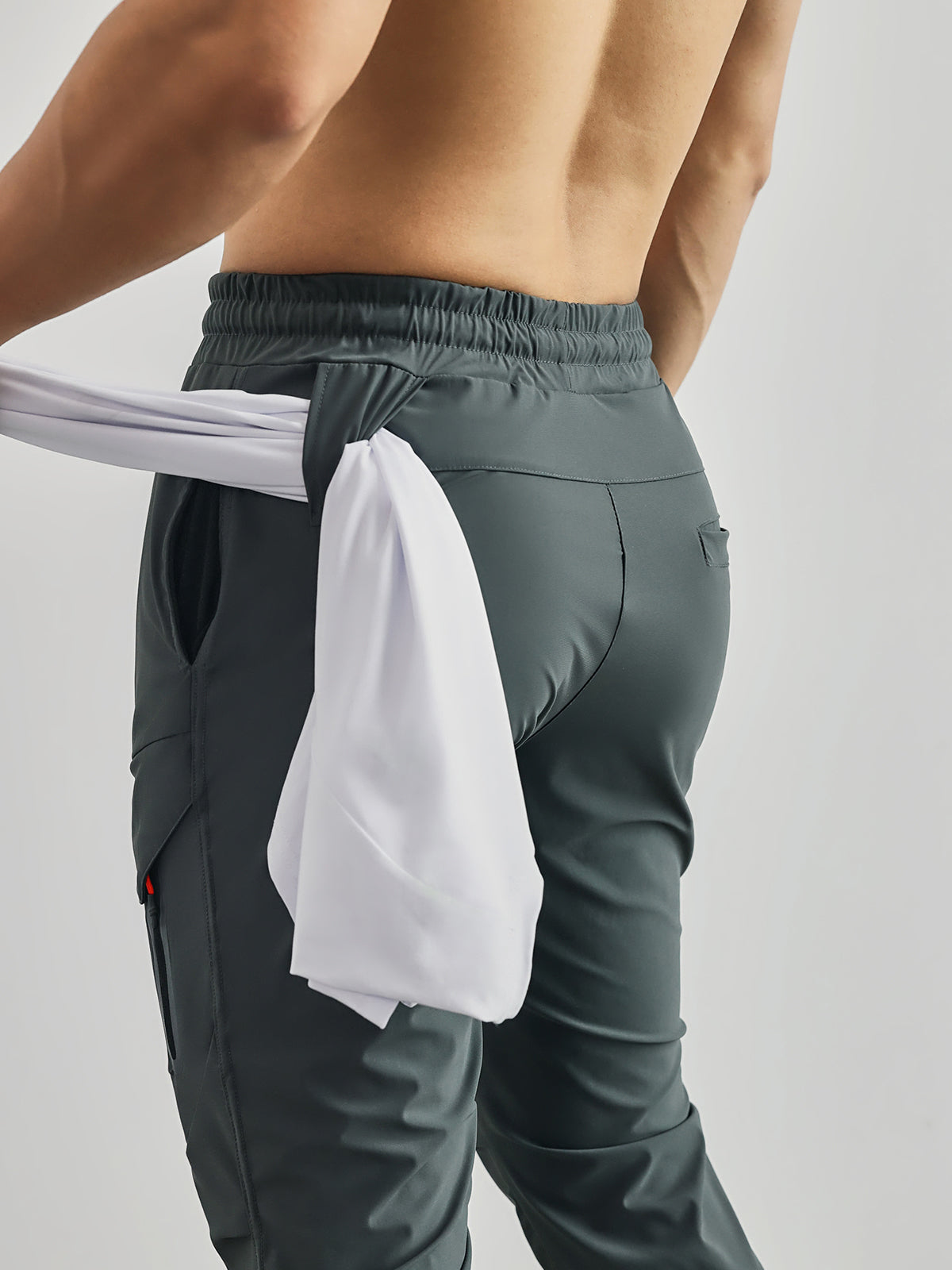 Stay Cool High Rib Cargo Jogger Athletic Pants